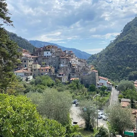 Casa Di Vincenzo Airole