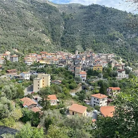 Casa Di Vincenzo * Airole